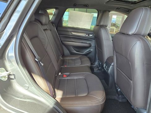 New 2025 MAZDA CX-5 Signature image 7
