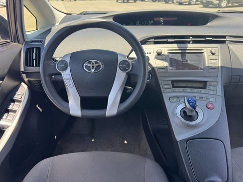 Used 2014 Toyota Prius Two FWD image 22