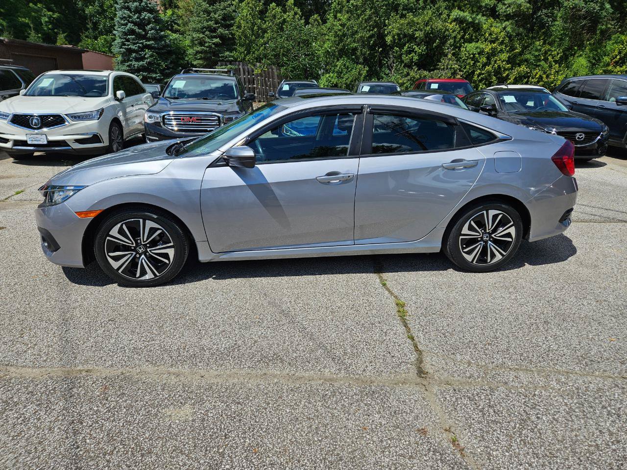 Used 2018 Honda Civic EX-T image 6