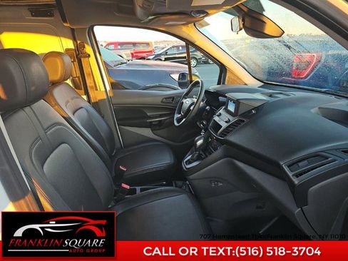 Used 2019 Ford Transit Connect XL image 10