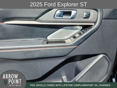Used 2025 Ford Explorer ST w/ Sun And Sound Package image 21