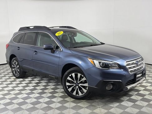 Used 2017 Subaru Outback 2.5i Limited image 2