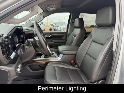 Used 2024 GMC Sierra 1500 Elevation w/ Elevation Premium Package AWD/4WD image 32