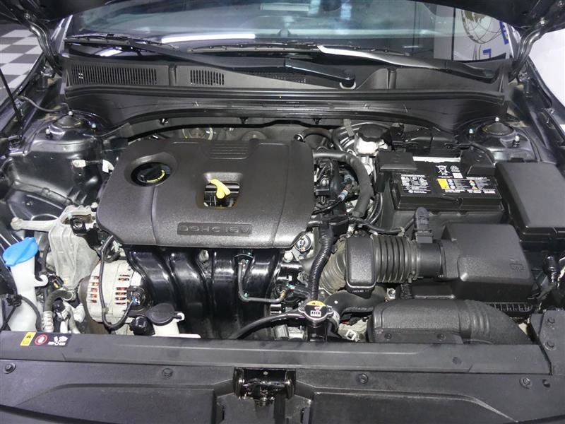 Used 2023 Kia Forte GT-Line FWD image 12