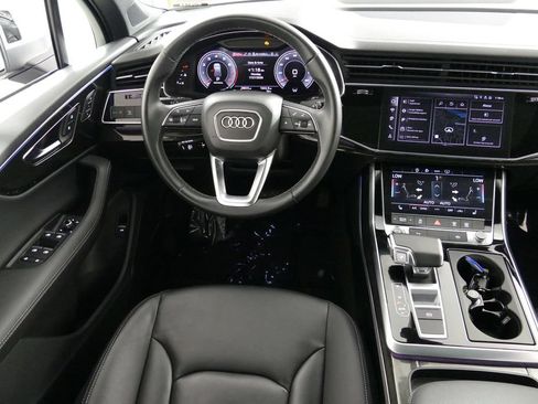 Used 2025 Audi Q7 3.0T Premium Plus AWD/4WD image 25