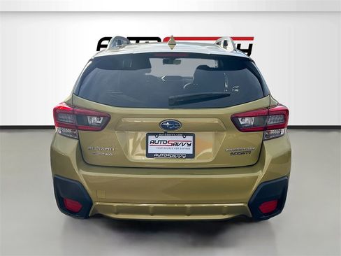 Used 2023 Subaru Crosstrek 2.0i Premium image 6