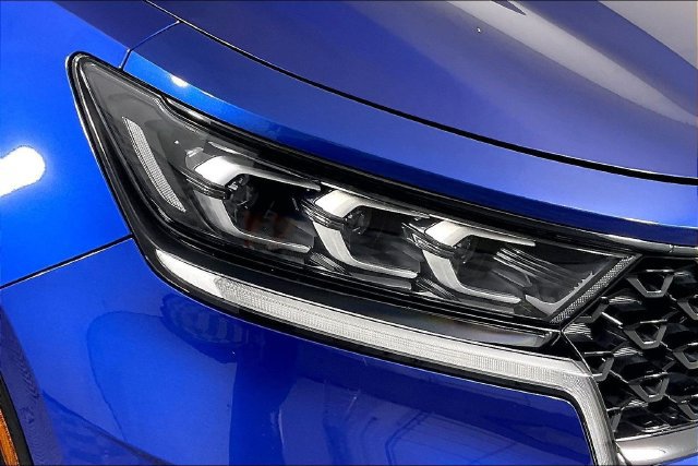 Certified 2022 Kia Sorento SX FWD image 30