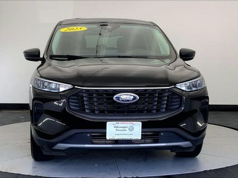 Used 2025 Ford Escape Active AWD/4WD image 8