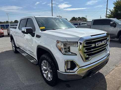 Used 2019 GMC Sierra 1500 SLT w/ SLT Premium Plus Package AWD/4WD image 3