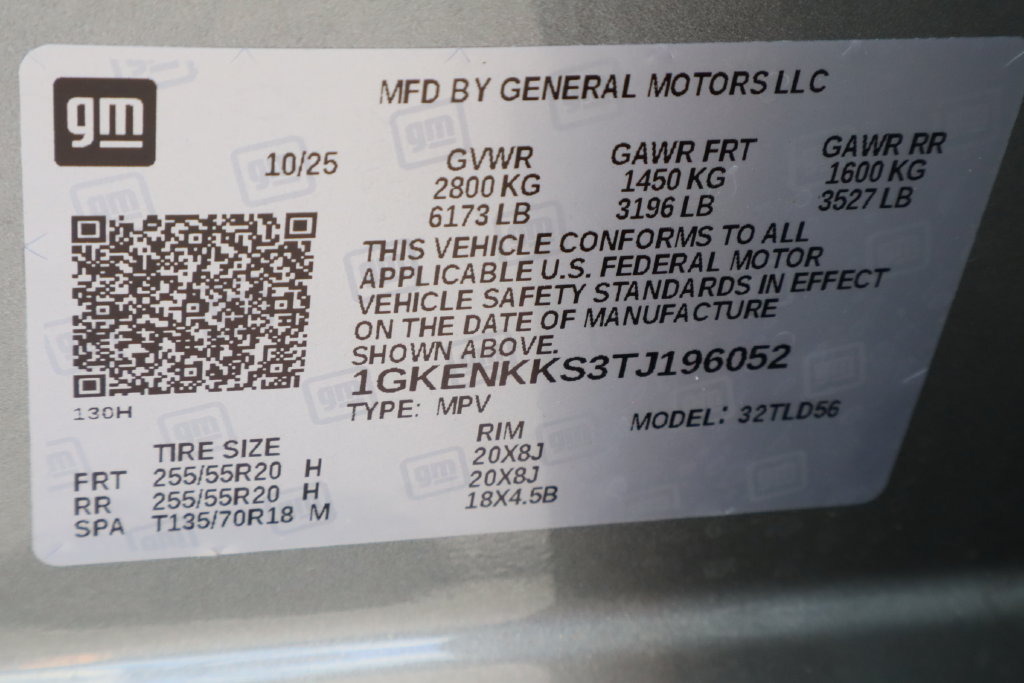 Certified 2026 GMC Acadia Elevation w/ Elevation Premium Package FWD image 35
