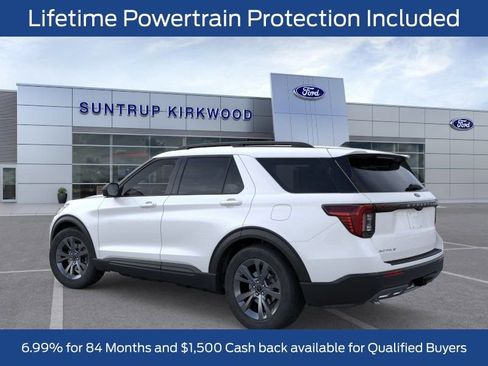 New 2026 Ford Explorer Active w/ Active Comfort Package AWD/4WD image 4