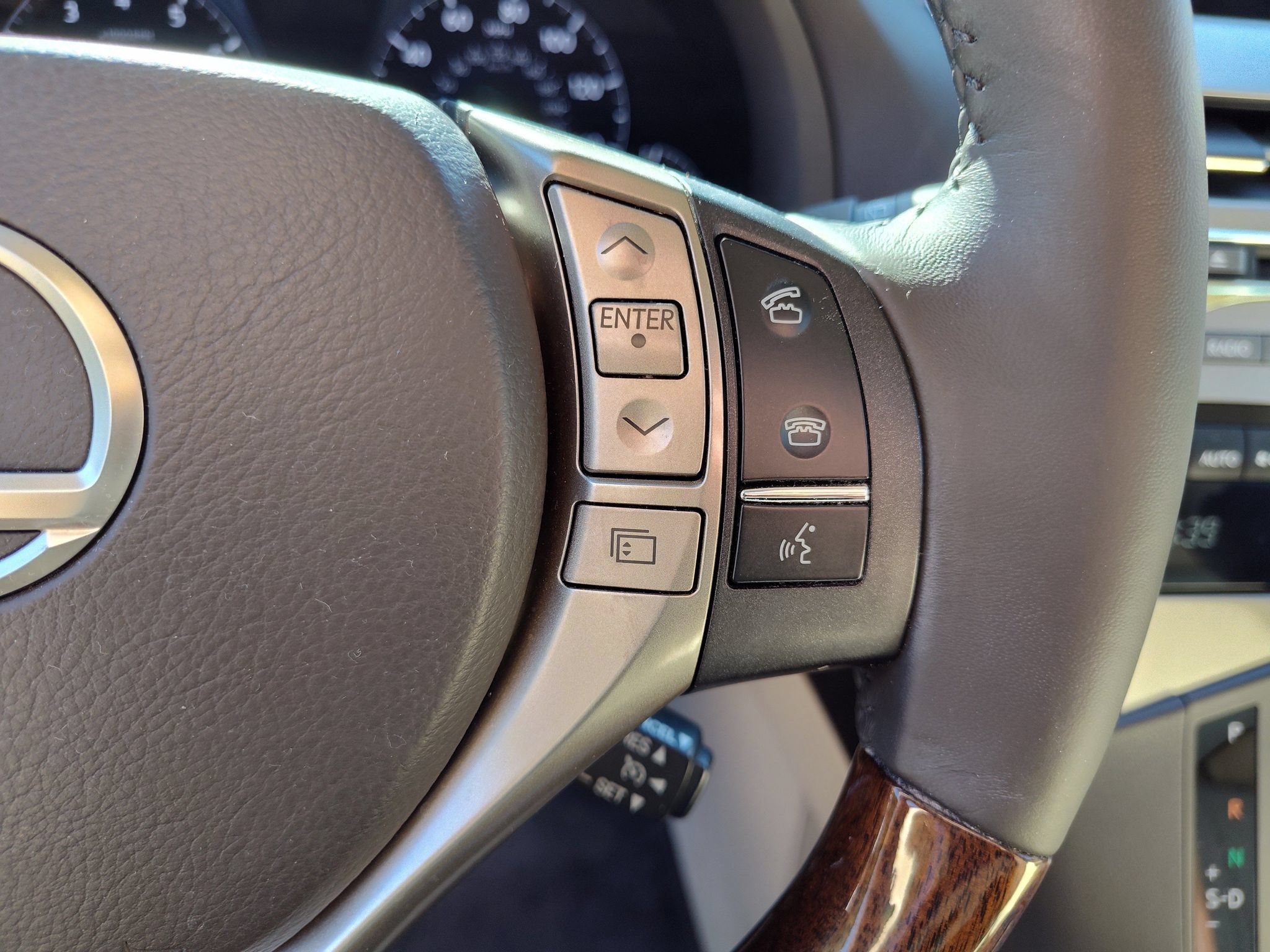 Used 2013 Lexus RX 350 AWD w/ Navigation Pkg image 25