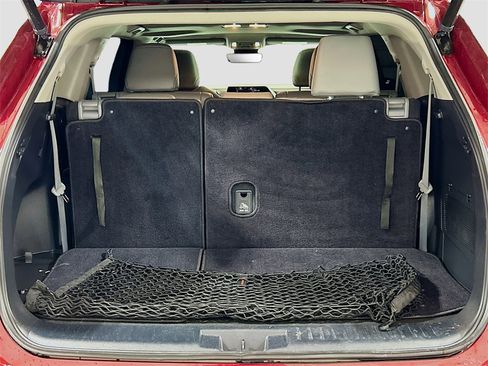 Used 2023 Toyota Highlander XLE image 24