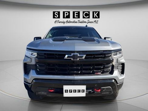 Used 2025 Chevrolet Silverado 1500 LT Trail Boss w/ Convenience Package II image 8
