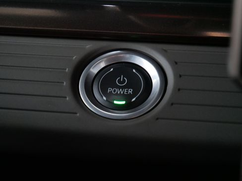 Used 2025 GMC Hummer EV 2X w/ LPO, Sport Package image 31