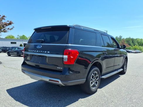 Used 2023 Ford Expedition Max XLT AWD/4WD image 4