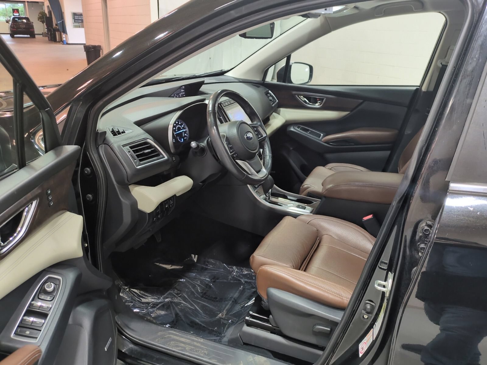 Used 2019 Subaru Ascent Touring w/ Popular Package #2A AWD/4WD image 18