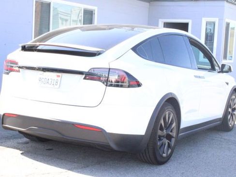 Used 2023 Tesla Model X AWD/4WD image 5