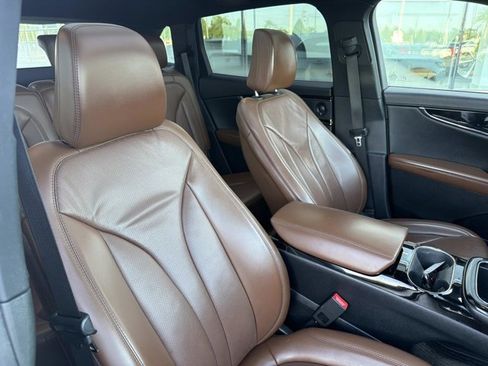 Used 2022 Lincoln Nautilus Reserve w/ Luxury Package image 19