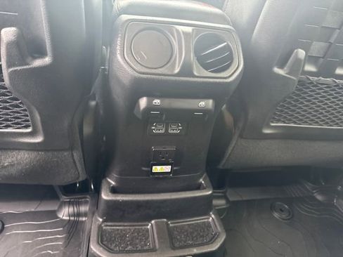 Used 2021 Jeep Wrangler Unlimited Rubicon image 21