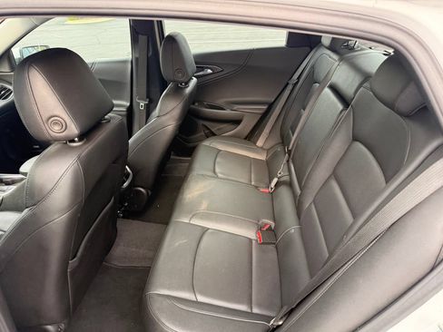 Used 2024 Chevrolet Malibu LT FWD image 11