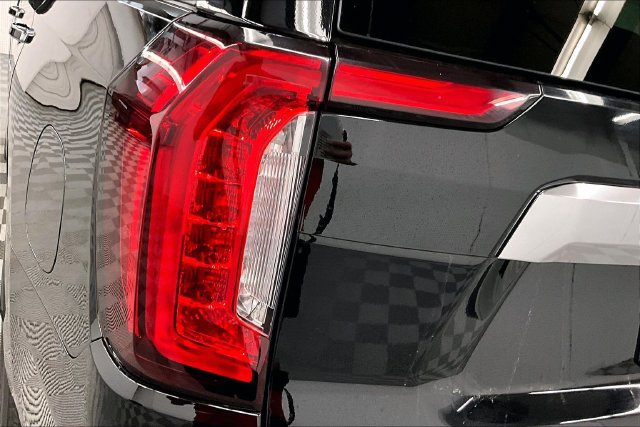 Used 2022 GMC Yukon Denali AWD/4WD image 36