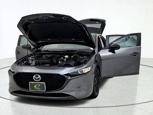Used 2025 MAZDA MAZDA3 s Sport FWD image 13