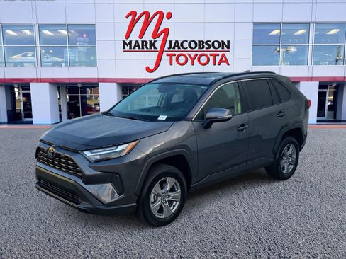 Used 2024 Toyota RAV4 XLE w/ Convenience Package image 1