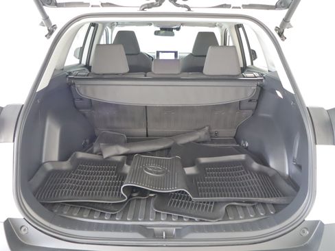 Used 2024 Toyota RAV4 XLE w/ Convenience Package AWD/4WD image 21