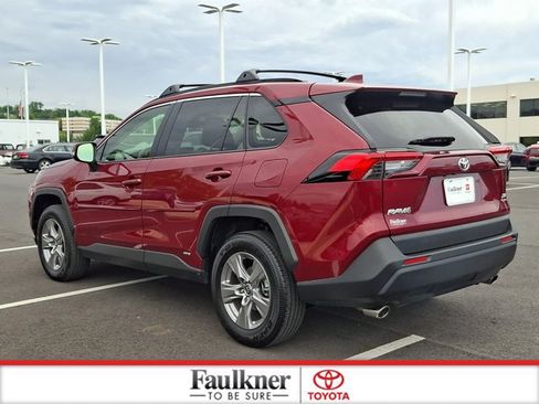 Certified 2025 Toyota RAV4 XLE AWD/4WD image 4