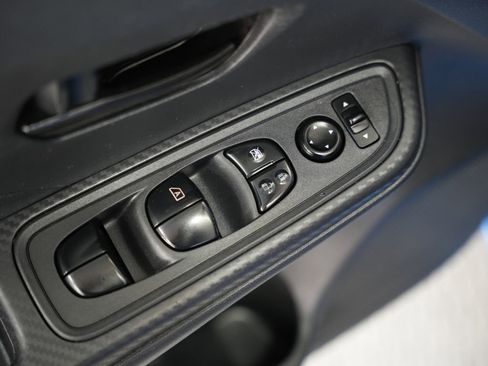 Used 2021 Nissan Versa S image 36