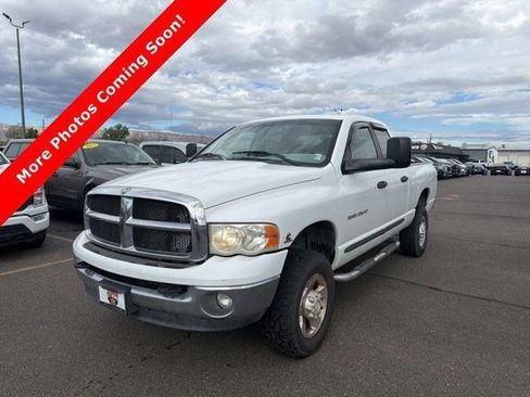 Used 2004 Dodge Ram 2500 Truck SLT w/ Trailer Tow Group AWD/4WD image 3