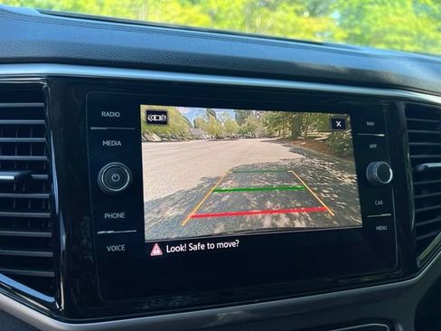Used 2022 Volkswagen Atlas SEL Premium AWD/4WD image 40