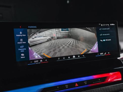 Used 2026 BMW M5 w/ Carbon Package image 77