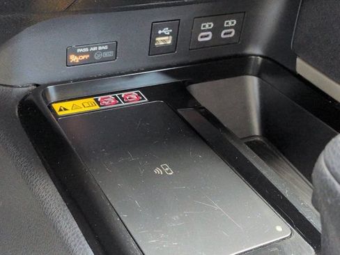 Used 2025 Toyota Camry LE FWD image 19