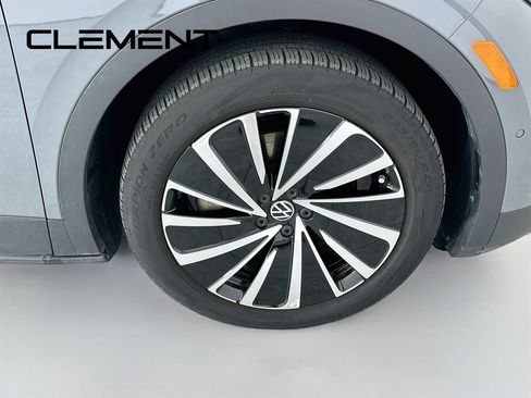 Used 2024 Volkswagen ID.4 S RWD image 36