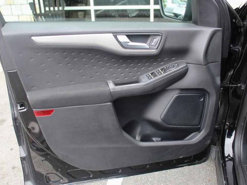 Used 2020 Ford Escape SE AWD/4WD image 12
