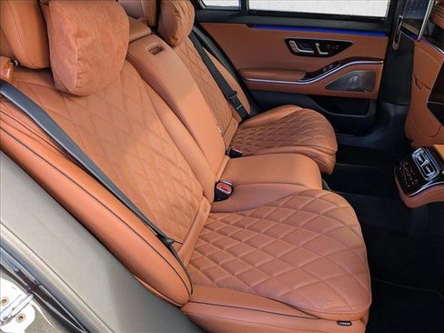 Used 2024 Mercedes-Benz S 580 4MATIC Sedan image 21