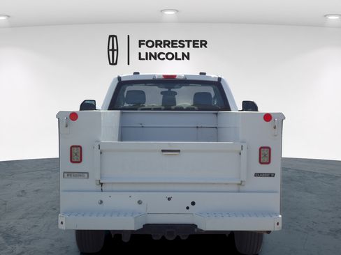 Used 2020 Ford F250 XL w/ Power Equipment Group AWD/4WD image 4