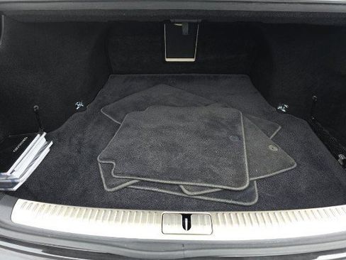 Used 2018 Genesis G90 3.3T Premium image 7