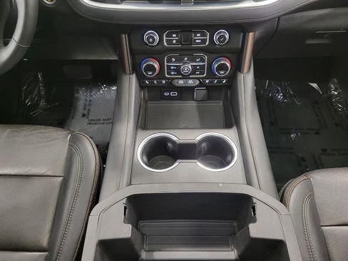 Used 2024 Chevrolet Tahoe High Country image 18