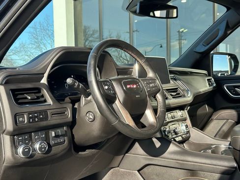 Used 2023 GMC Yukon AT4 w/ Max Trailering Package image 2
