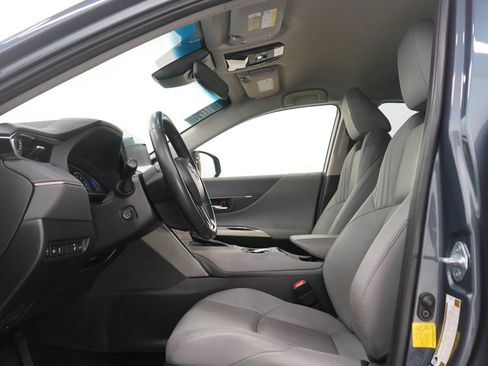 Used 2021 Toyota Venza XLE w/ Activity Package (TMS) image 24