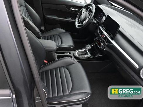 Used 2022 Kia Forte GT-Line w/ GT-Line Premium Package FWD image 15