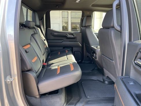 Used 2024 GMC Sierra 1500 AT4 w/ AT4 Premium Package image 28