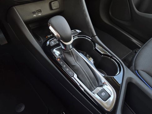 New 2026 Buick Encore GX Sport Touring image 19