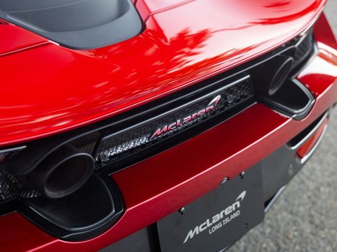 Used 2021 McLaren 720S Performance RWD image 23