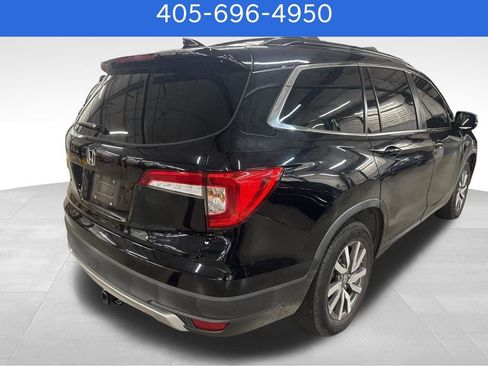 Used 2019 Honda Pilot EX image 3