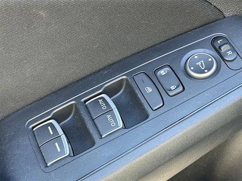 Used 2022 Honda Civic LX image 16