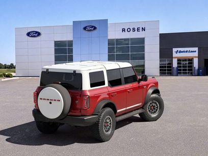 New 2026 Ford Bronco Outer Banks w/ Sasquatch Package